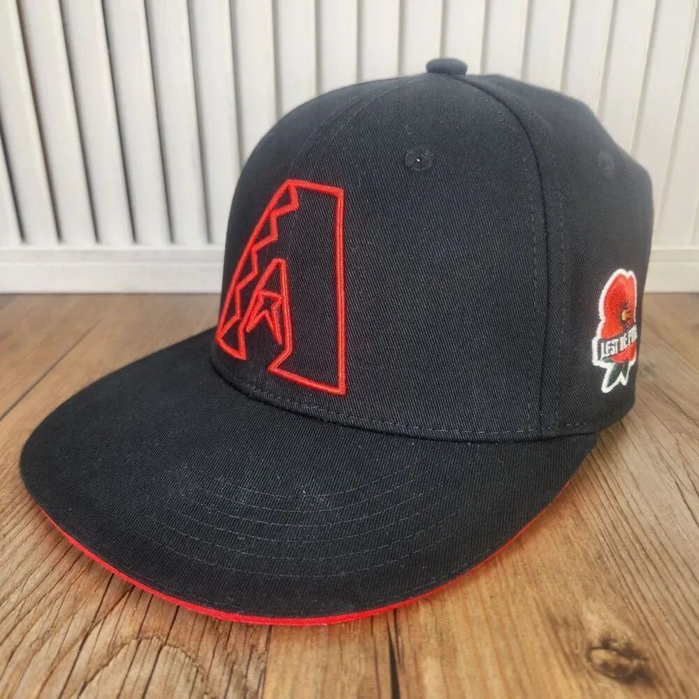 Arizona Diamondbacks Poppy "Lest We Forget" Snapback Hat Cap Black Red MLB Sport